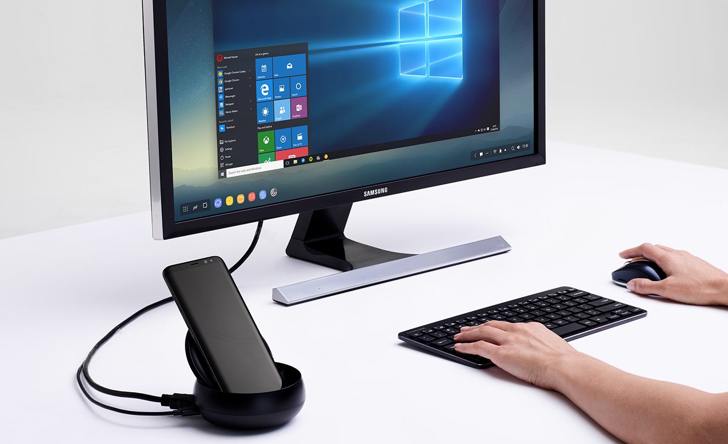Samsung DeX Station EE MG950 | Dustinhome.no Samsung DeX Station EE MG950 | Dustin.no